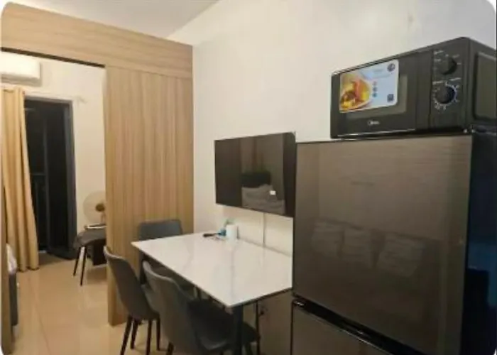 Moa Staycation Shell Residences *